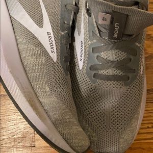 Brooks Levitate 4